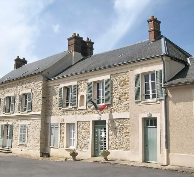 Lhôtel de ville - Saint-Cyr-sous-Dourdan (91410) - Essonne