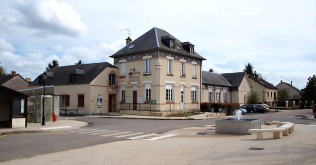 Mairie de Saint-Escobille - Saint-Escobille (91410) - Essonne