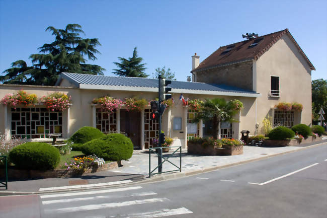 Lhôtel de ville - Villabé (91100) - Essonne