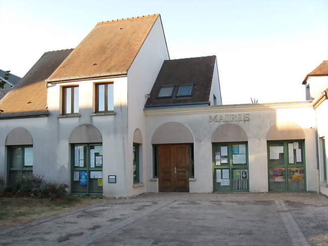 La mairie - Villeneuve-sur-Auvers (91580) - Essonne
