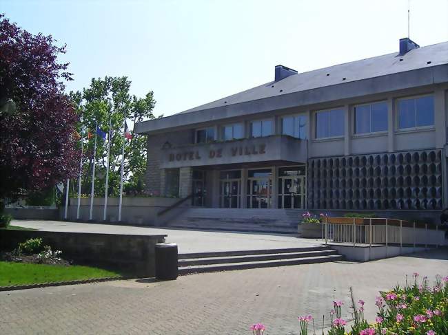 L'hôtel de ville - Les Pavillons-sous-Bois (93320) - Seine-Saint-Denis