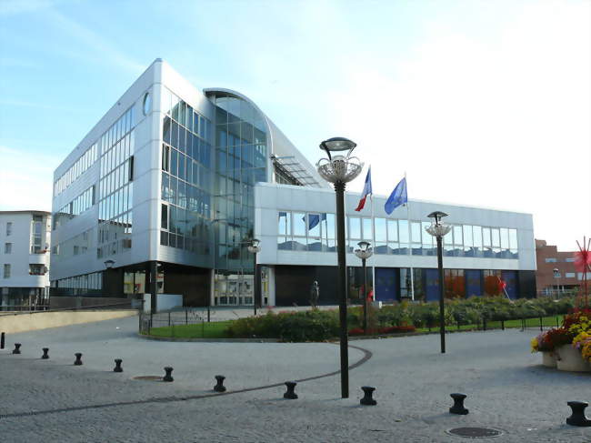 Lhôtel de ville de Villetaneuse - Villetaneuse (93430) - Seine-Saint-Denis