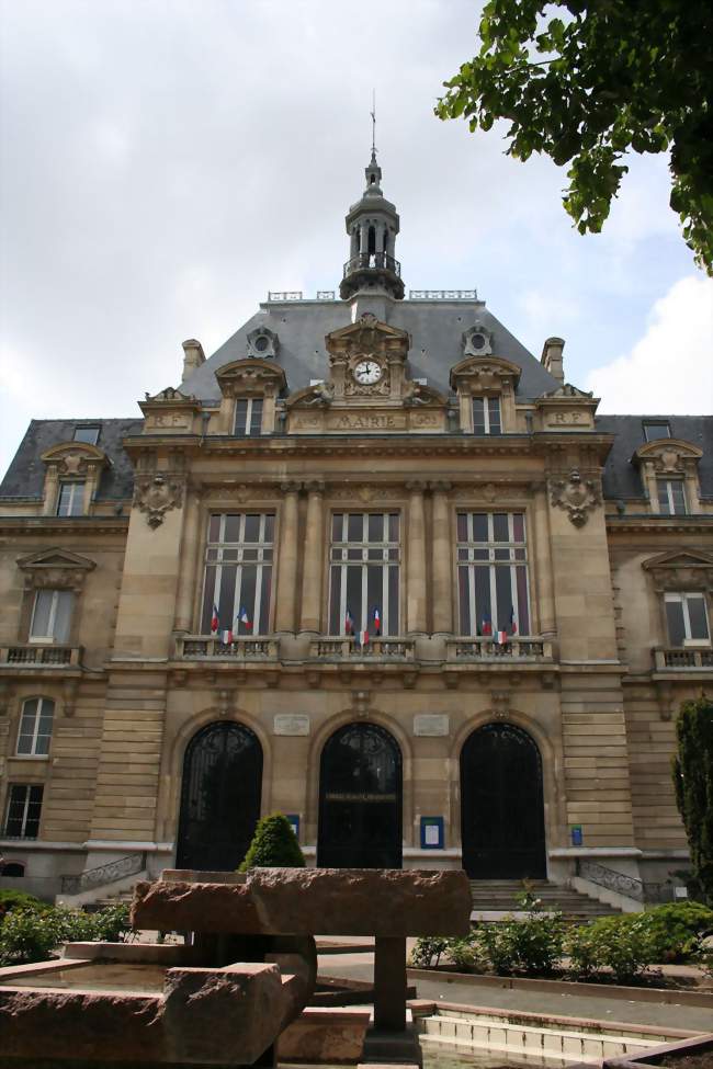 L'hôtel de ville - Le Kremlin-Bicêtre (94270) - Val-de-Marne