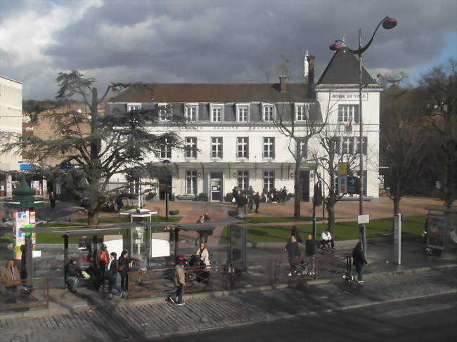 Mairie de Villeneuve-Saint-Georges - Villeneuve-Saint-Georges (94190) - Val-de-Marne