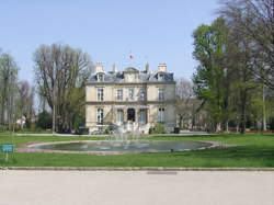 photo Responsable maintenance d'équipements hydrauliques