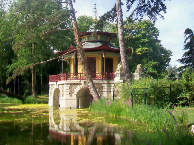 Le pavillon chinois de Cassan - L'Isle-Adam (95290) - Val-d'Oise