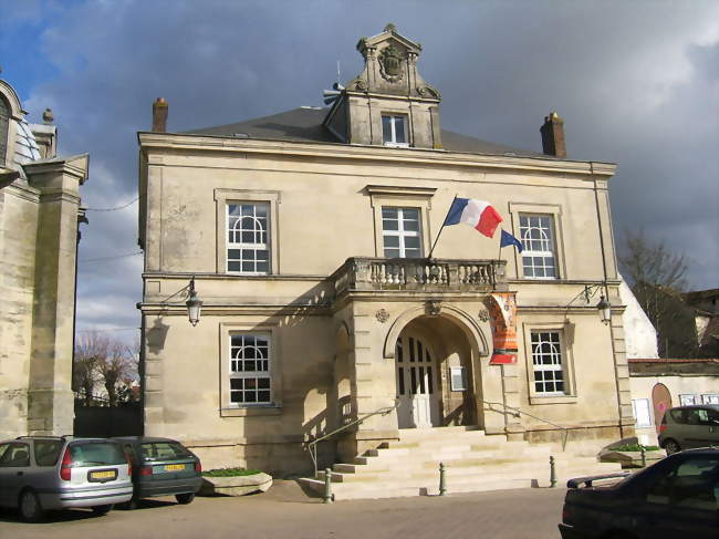 La mairie - Marines (95640) - Val-d'Oise