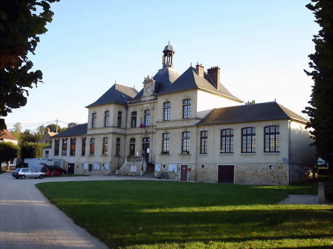 La Mairie - Villiers-Adam (95840) - Val-d'Oise