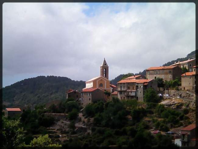 Vue sur le village de Cristinacce - Cristinacce (20126) - Corse-du-Sud