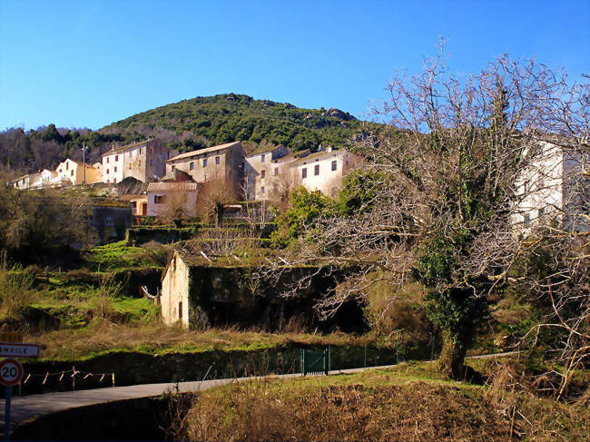 Vue du village - Campile (20290) - Haute-Corse