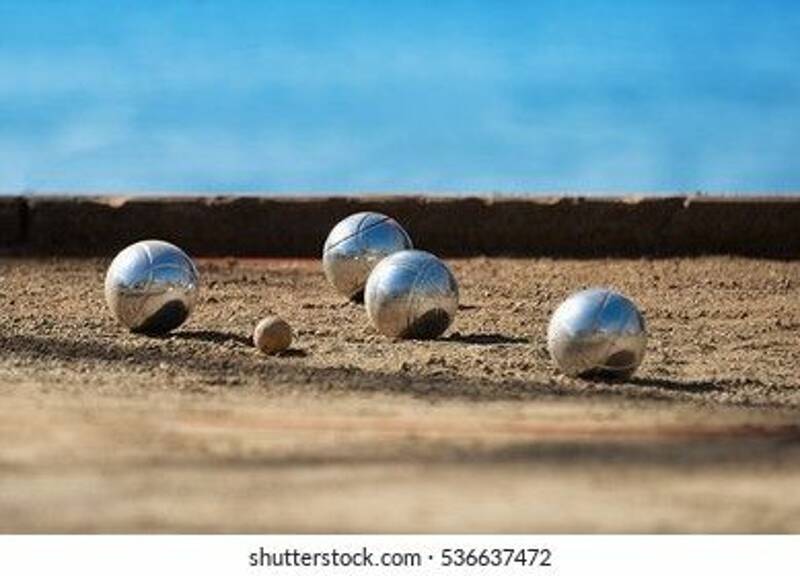 Concours de pétanque