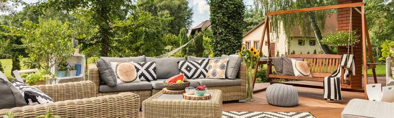 Tout sur le mobilier de jardin, la poterie, l’arrosage