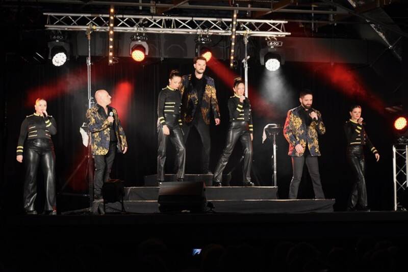 Dîner spectacle avec les plus grandes comédies musicales