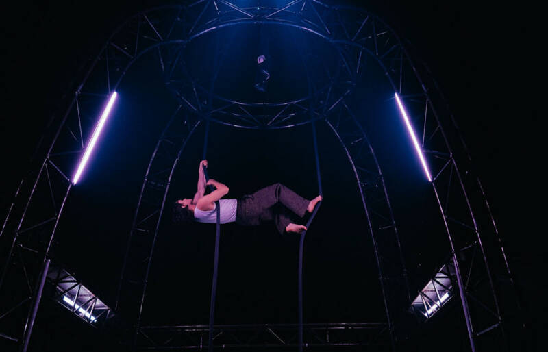 Amélia (Théâtre-acrobatie aérienne-danse)