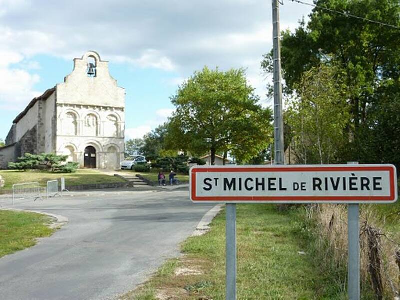 VIDE GRENIERS- BROCANTE-ARTISANAT SAINT MICHEL DE RIVIERE