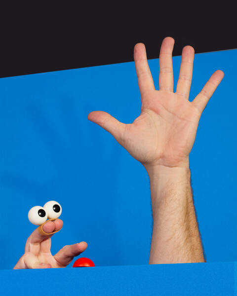 HANDS UP ! (THÉÂTRE D'OBJETS)