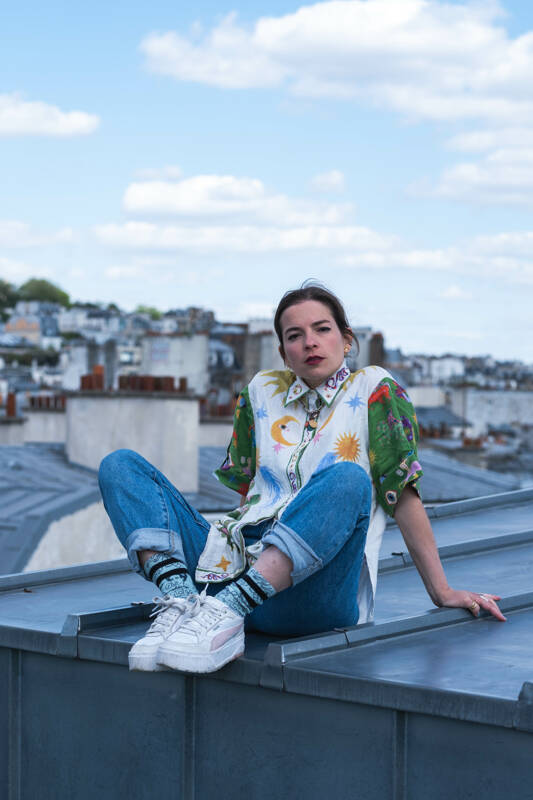 Manon Bril -