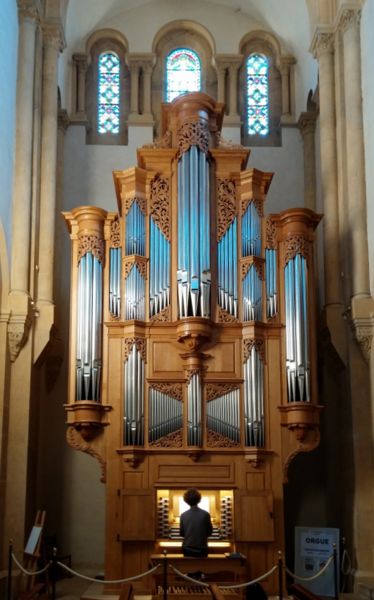 L'ORGUE CHANTE NOÊL