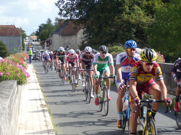 COURSE CYCLISTE