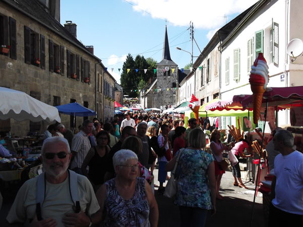 27 ème BROCANTE VIDE GRENIER DE LA COURTINE