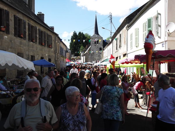 27 ème BROCANTE VIDE GRENIER DE LA COURTINE