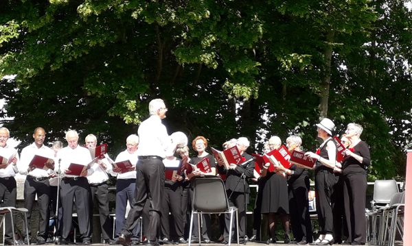 ANIMATION CHORALE au Forum des Associations