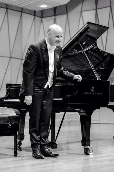 Le pianiste virtuose Antonio di Cristofano revient à Vendôme