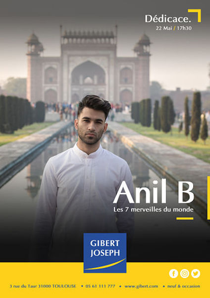 Le youtubeur Anil B. en signature pour son premier livre 