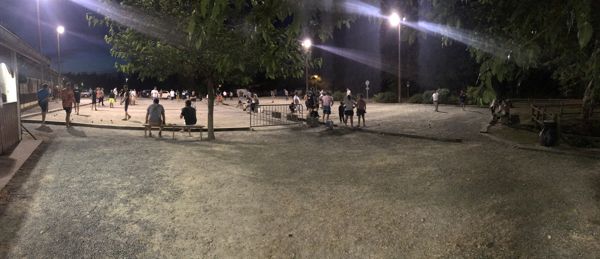 Concours de pétanque