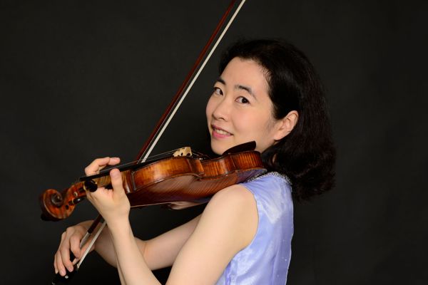 Yuri Kuroda, violon & Olga Averianova, piano