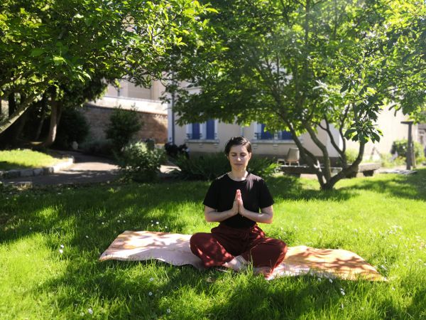 Cours de yoga en plein air