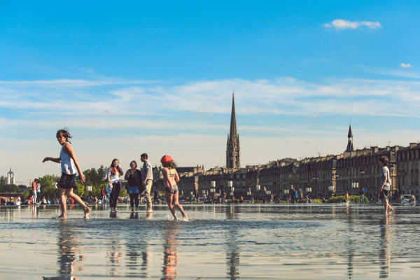 Visite : Vrai - Faux à Bordeaux