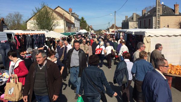 Foire mensuelle des Hérolles