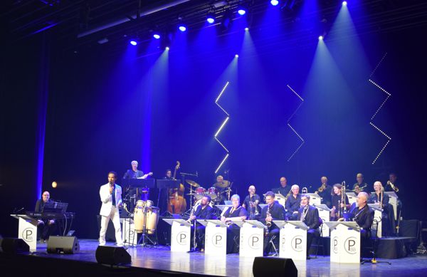 Le Pacific Big-Band invite les Gili Swing