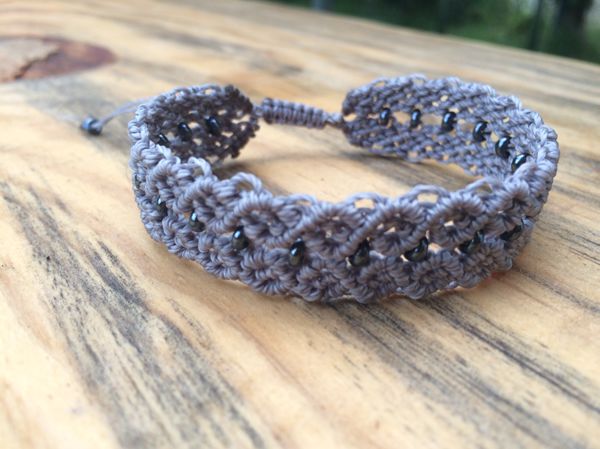 Atelier de Bijoux : micro-macramé