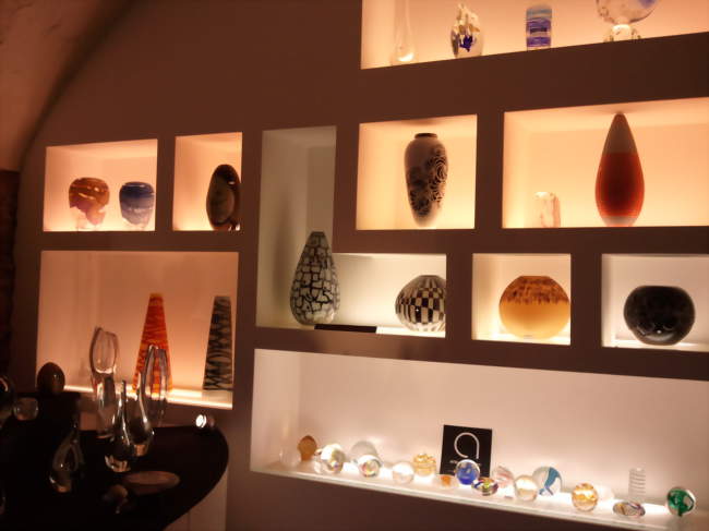 Exposition de sculptures sur verre