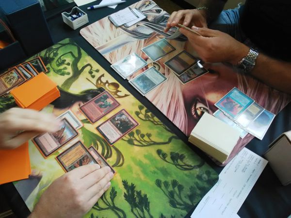 Cartes Magic l'Assemblée, tournoi mensuel