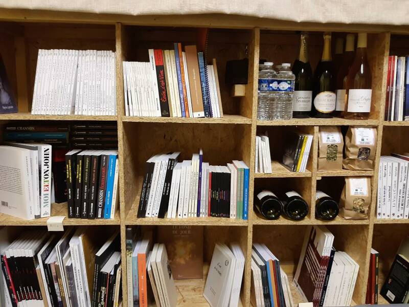 ouverture du CAFE-LIBRAIRIE L'ART DE LIER