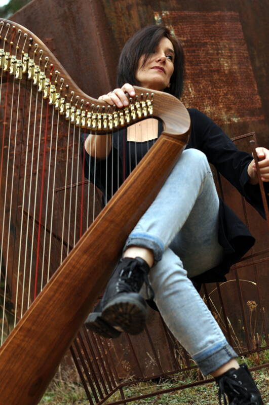 Aurore Bréger, harpe celtique