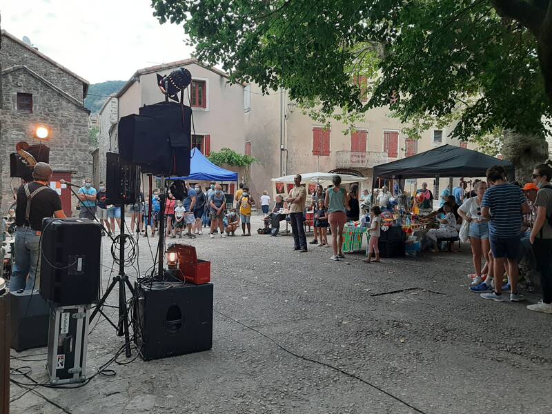 Marché nocturne médiéval de Sainte-Eulalie-de-Cernon