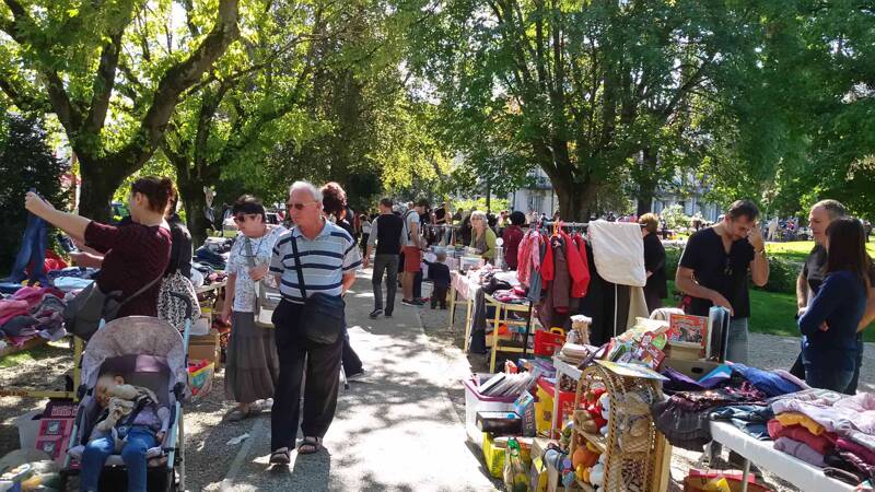 Le véritable Vide Grenier de Jayan