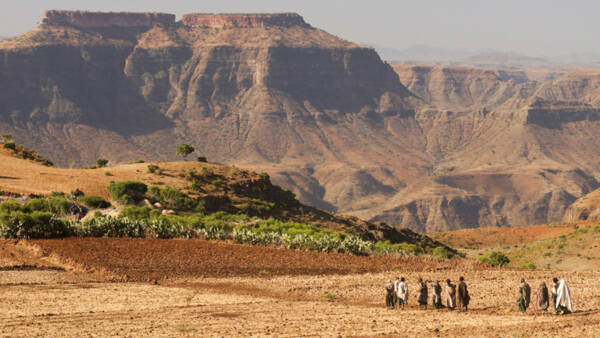 Éthiopie, marcher pour Genna - Film documentaire réalisé et présenté par Olivier Bourguet