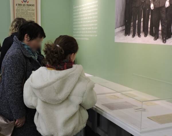 Atelier - Crée ton tract clandestin