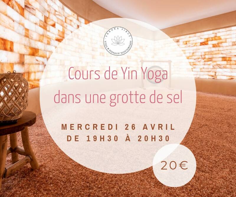 Yoga dans une grotte