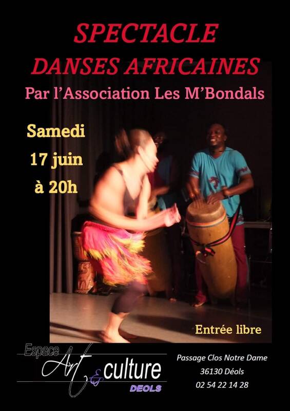Spectacle de danse et de percussion du congo Brazzaville