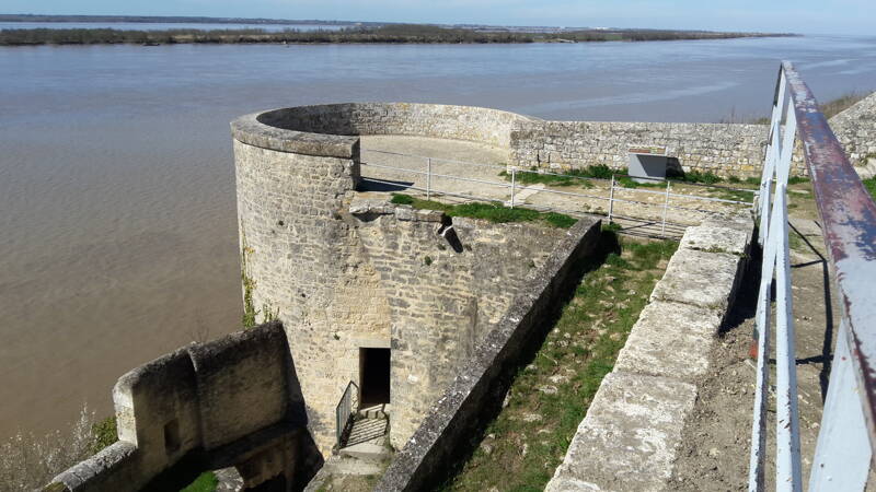 BROCANTE EN CITADELLE