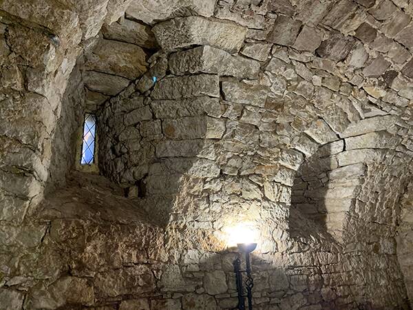 Visite guidée de l'église et du château pour l'inauguration du livret Parcours Saint-Aulaire