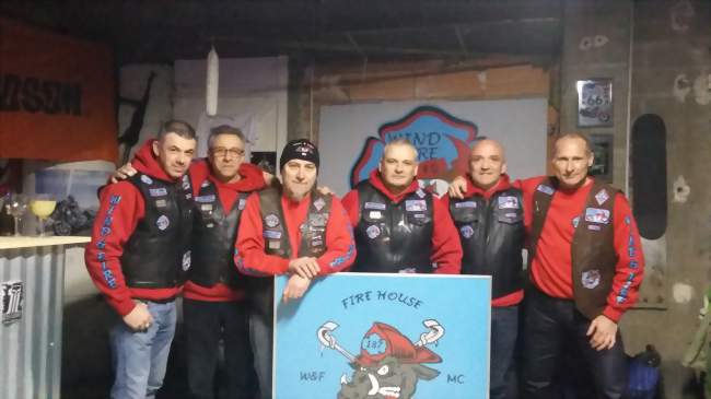 Crezancy poker how does a biker poker run work