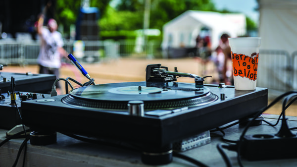 Derrière les Ballots