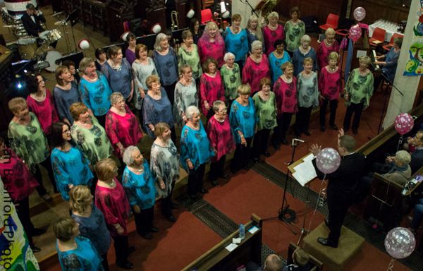 Marsh Ladies Choir avec Invitees Canto'On chant'